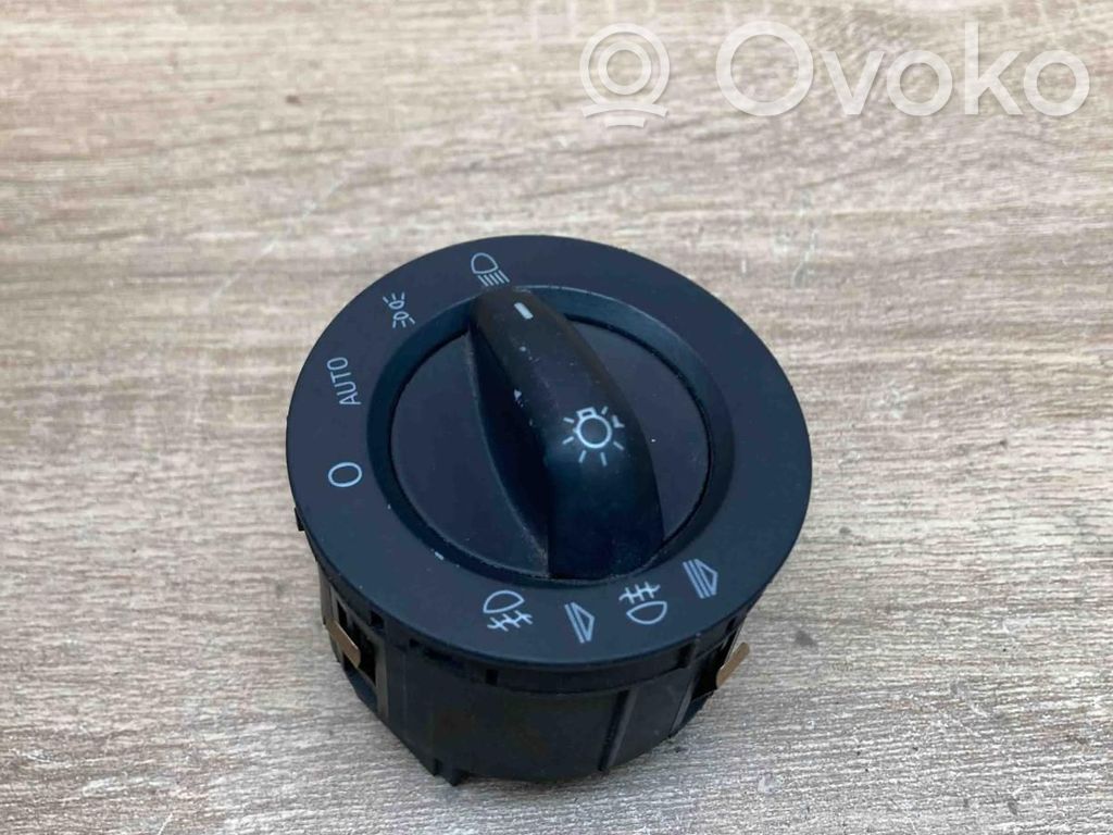 Audi A6 S6 C6 4F Light switch 