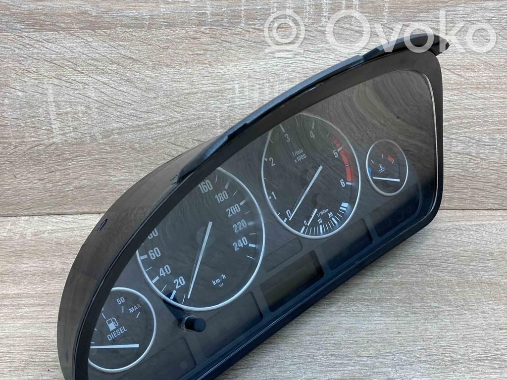 BMW 5 E39 Speedometer (instrument cluster) 