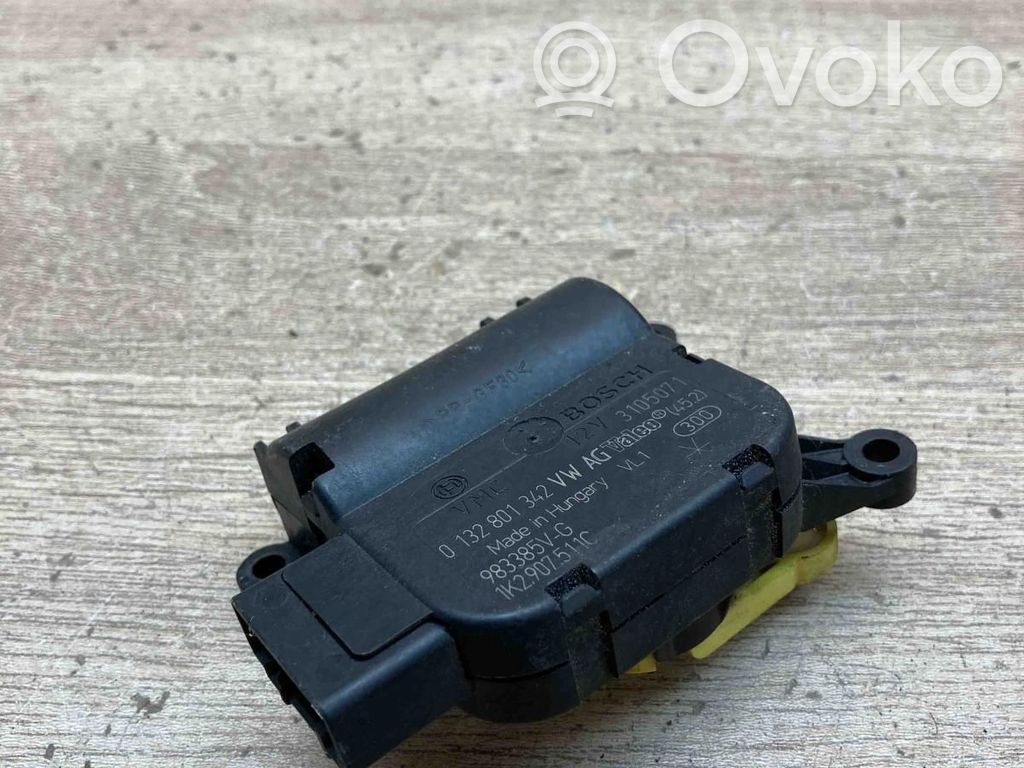 Volkswagen Touran II Motor/actuator clapetă aer 