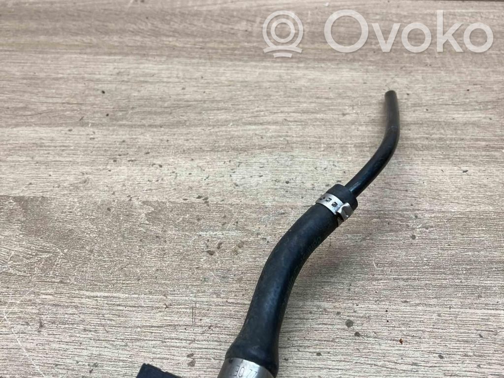 BMW 3 E90 E91 Engine coolant pipe/hose 