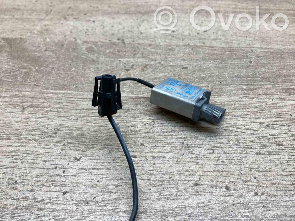 Antenna control unit   8362533