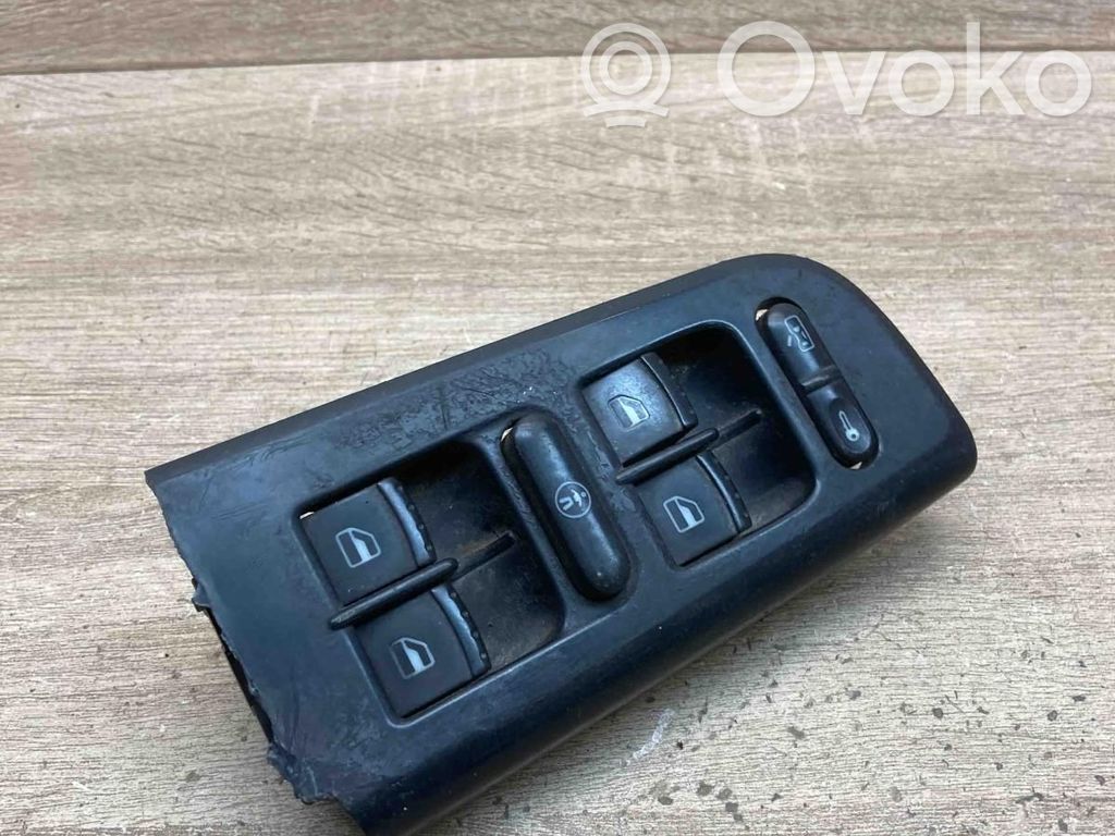 Volkswagen Golf IV Comutator comandă geamuri electrice 