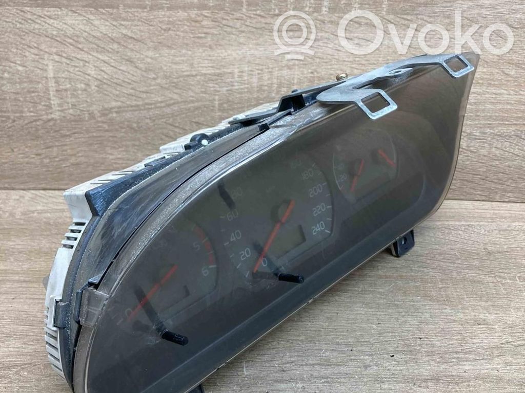 Volvo S40, V40 Спидометр (приборный щиток) 