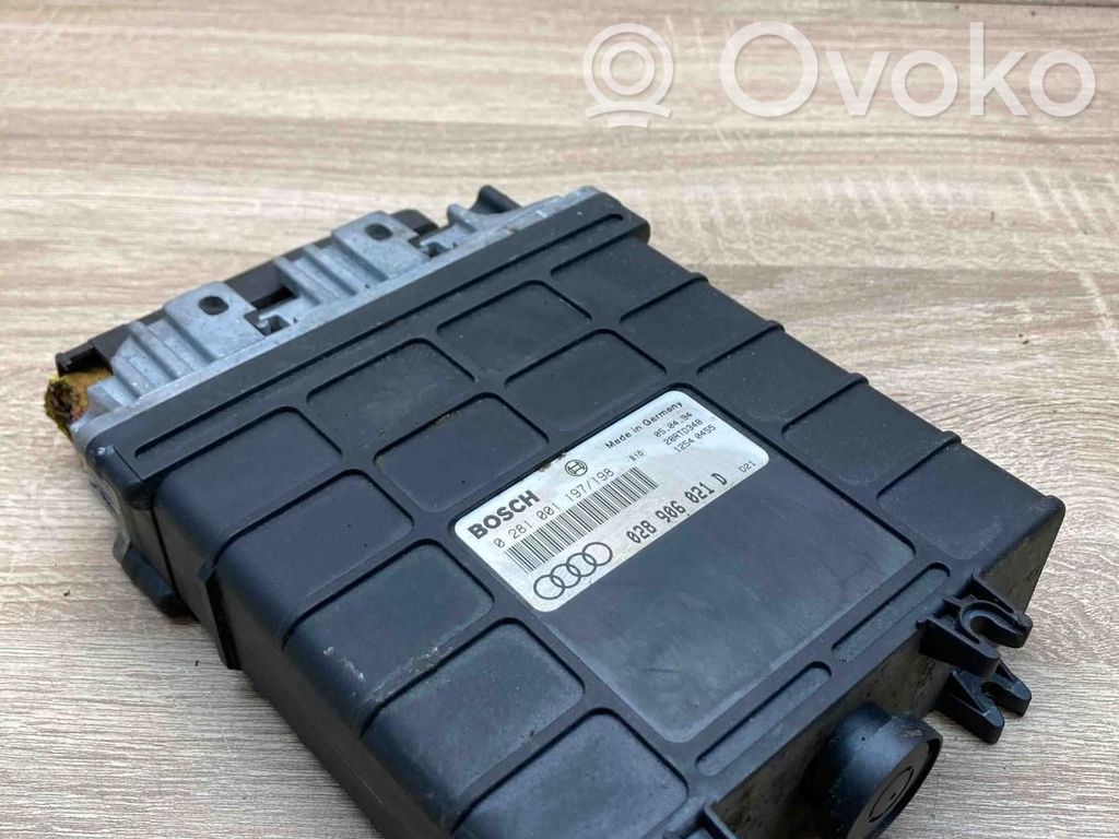 Audi 80 90 S2 B4 Unitate control motor/modul ECU 