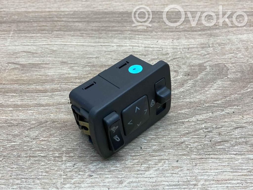 Interruptor del espejo lateral   C063SWITCH