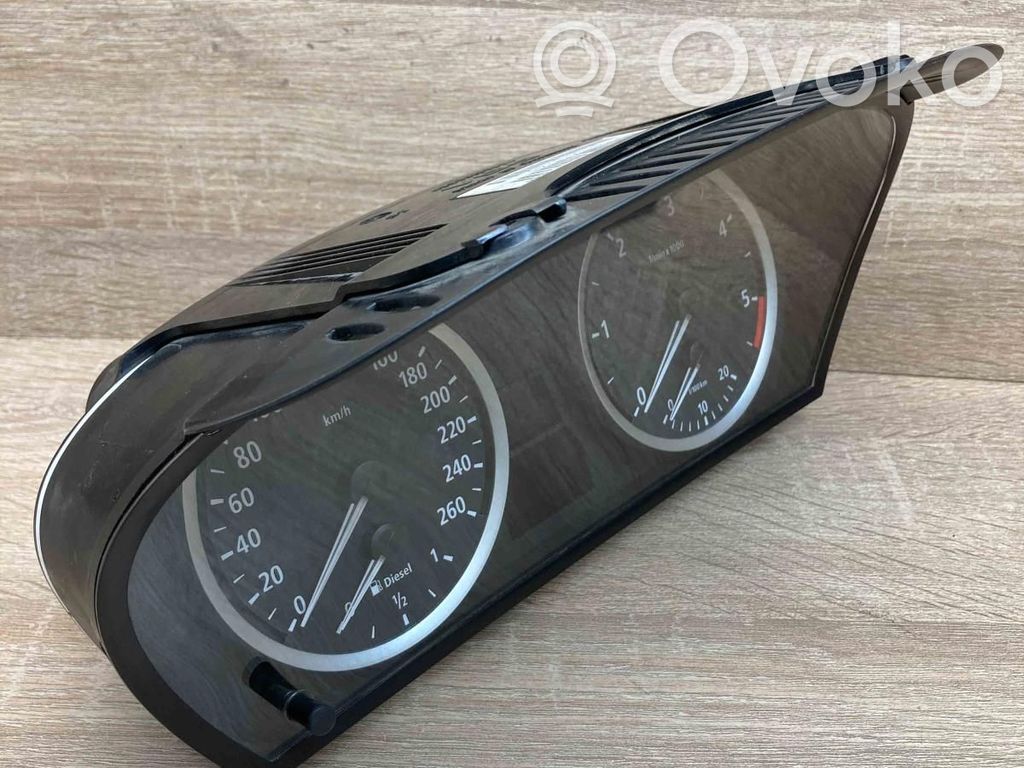 BMW 5 E60 E61 Vitezometru (grup de instrumente) 