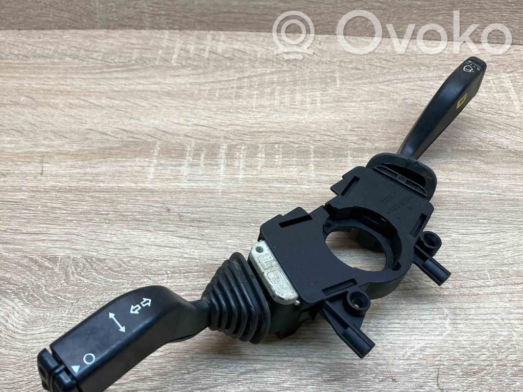 Opel Vectra B Bloc semnalizator și ștergător parbriz 