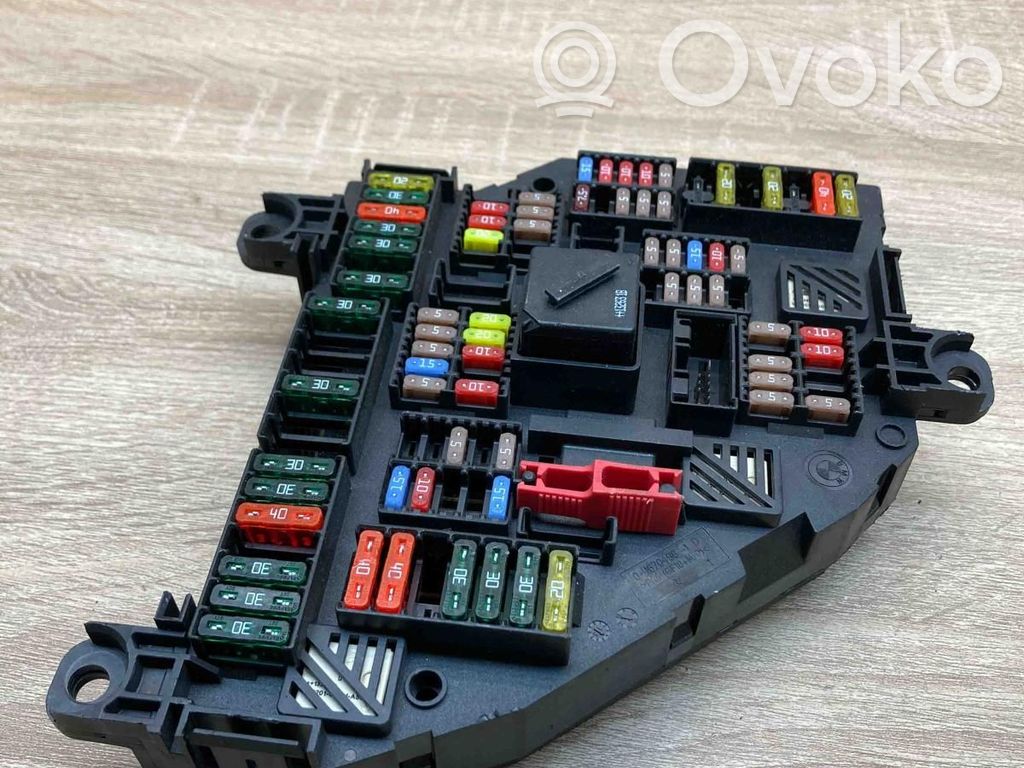 BMW 5 GT F07 Fuse module 