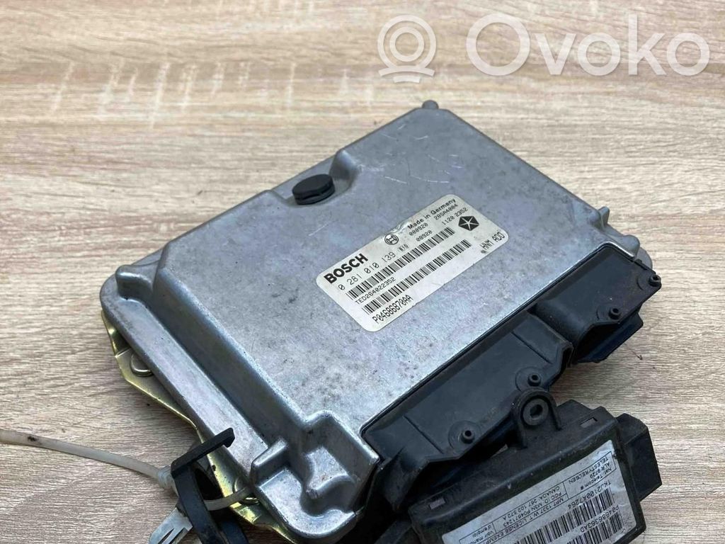 Engine control unit/module ECU   P04686870AA,P04686363AD