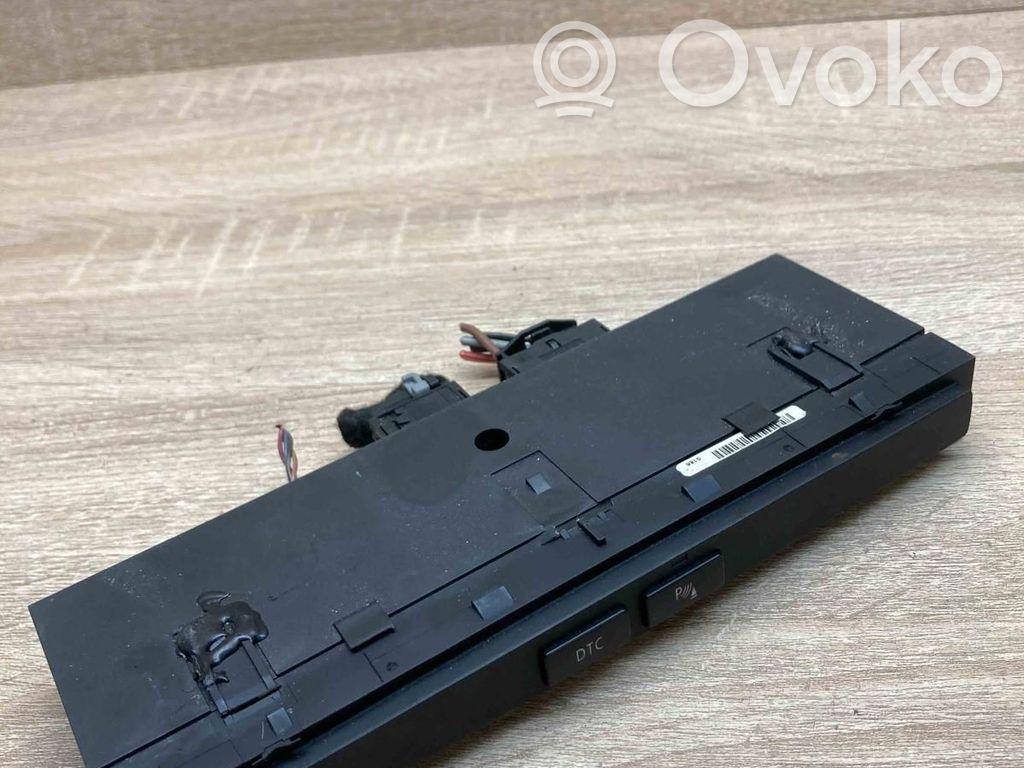 Parking (PDC) sensor switch   6985749,PDCDTC