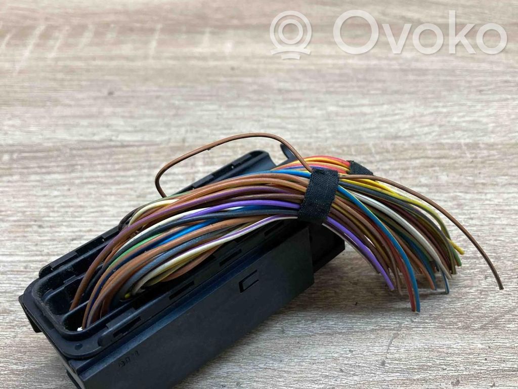 Plug wire   7796786,09449211,USED