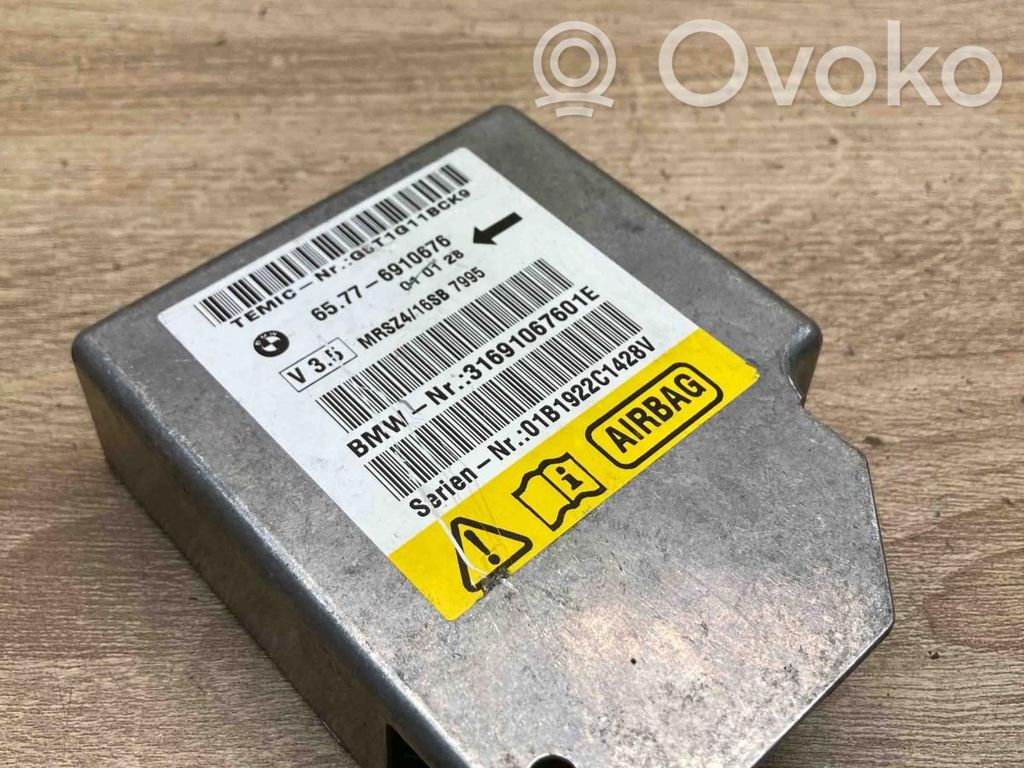 Airbag control unit/module   6910676,V35
