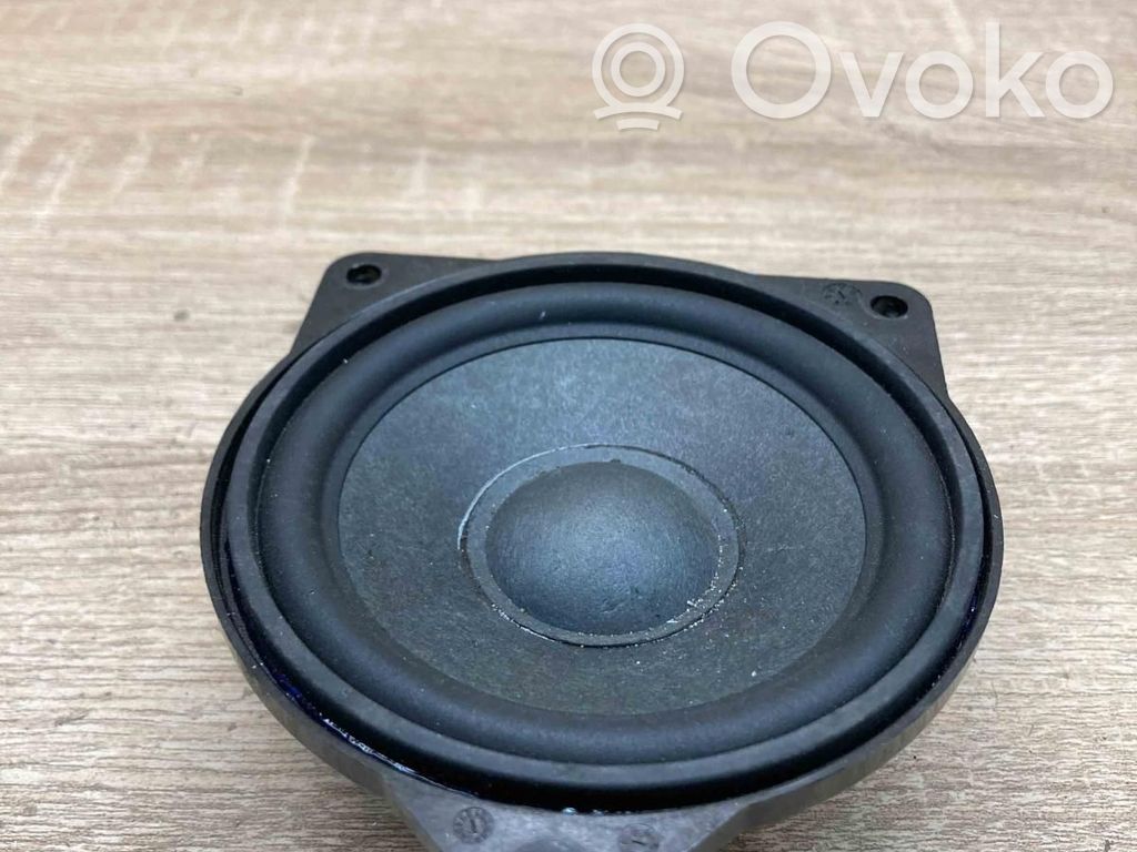 BMW 5 F10 F11 Difuzor în panou 