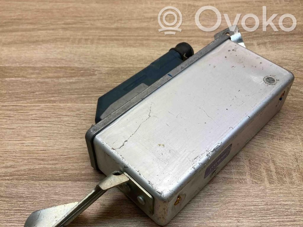 Subaru Legacy ABS control unit/module 