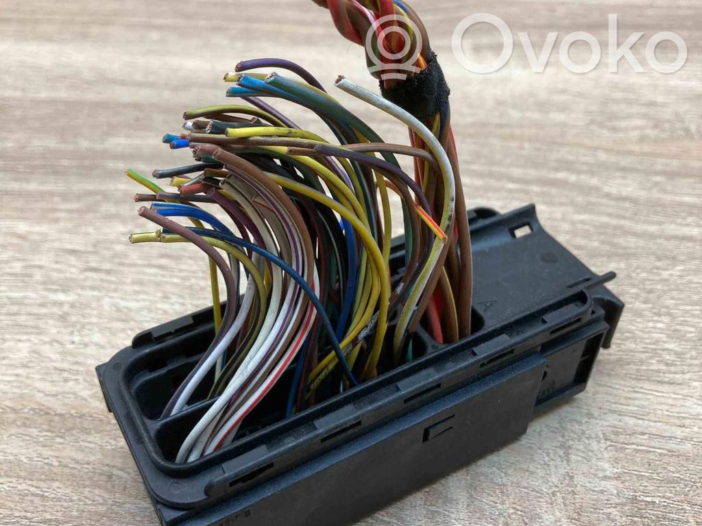 BMW 3 E90 E91 Plug wire 