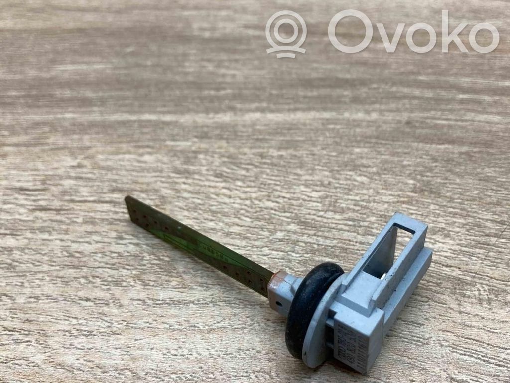 Volkswagen PASSAT B6 Senzor temperatură interioară 
