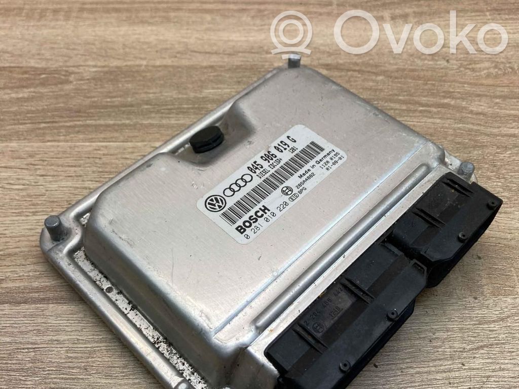 Audi A2 Unitate control motor/modul ECU 