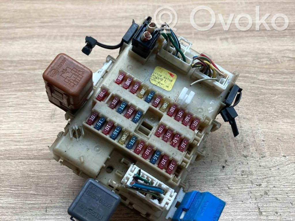 Ramka / Moduł bezpieczników   24350AV700,0425021