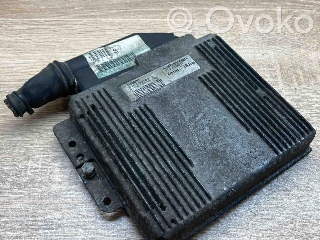 Renault Laguna I Engine control unit/module ECU 