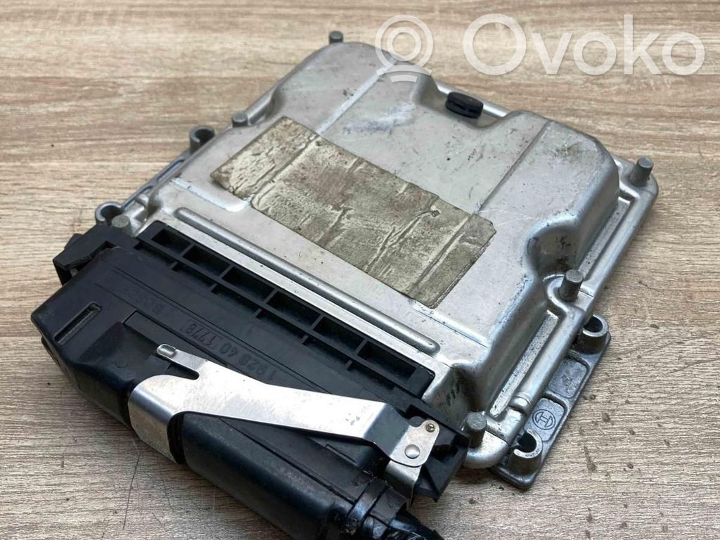 Peugeot 406 Unité de commande, module ECU de moteur 
