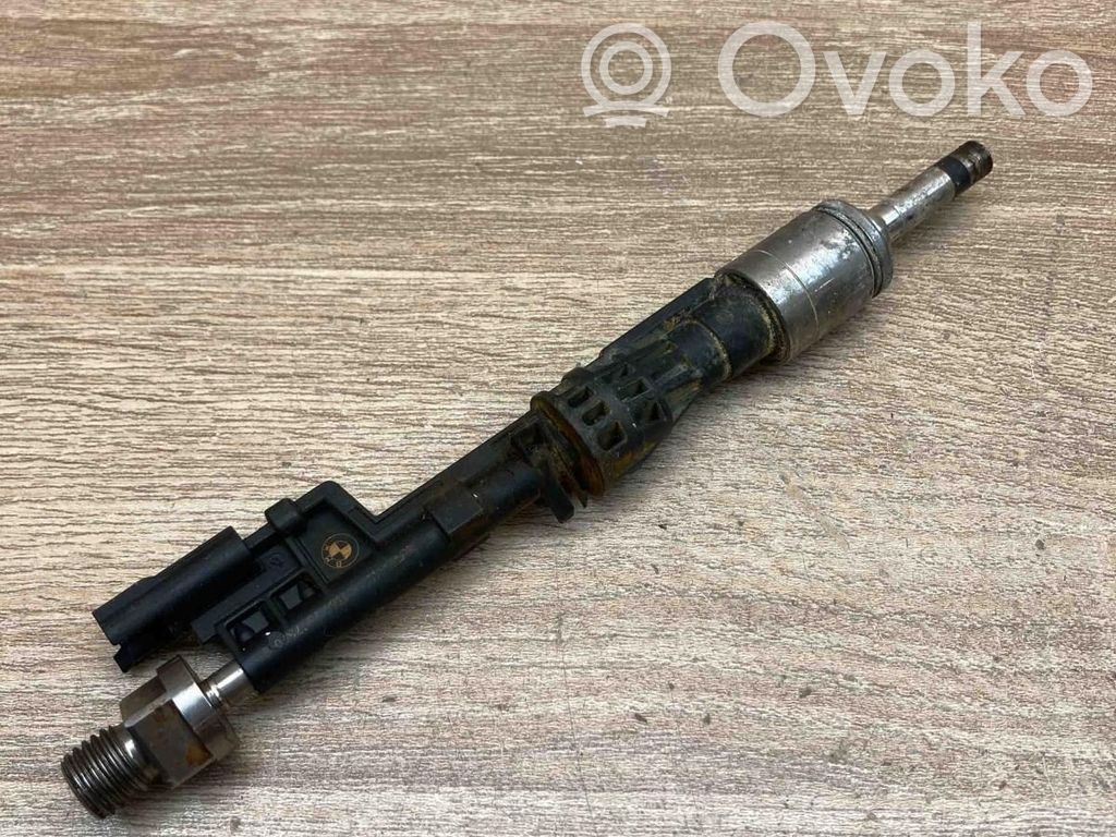 BMW X5 E70 Polttoainesuutin 