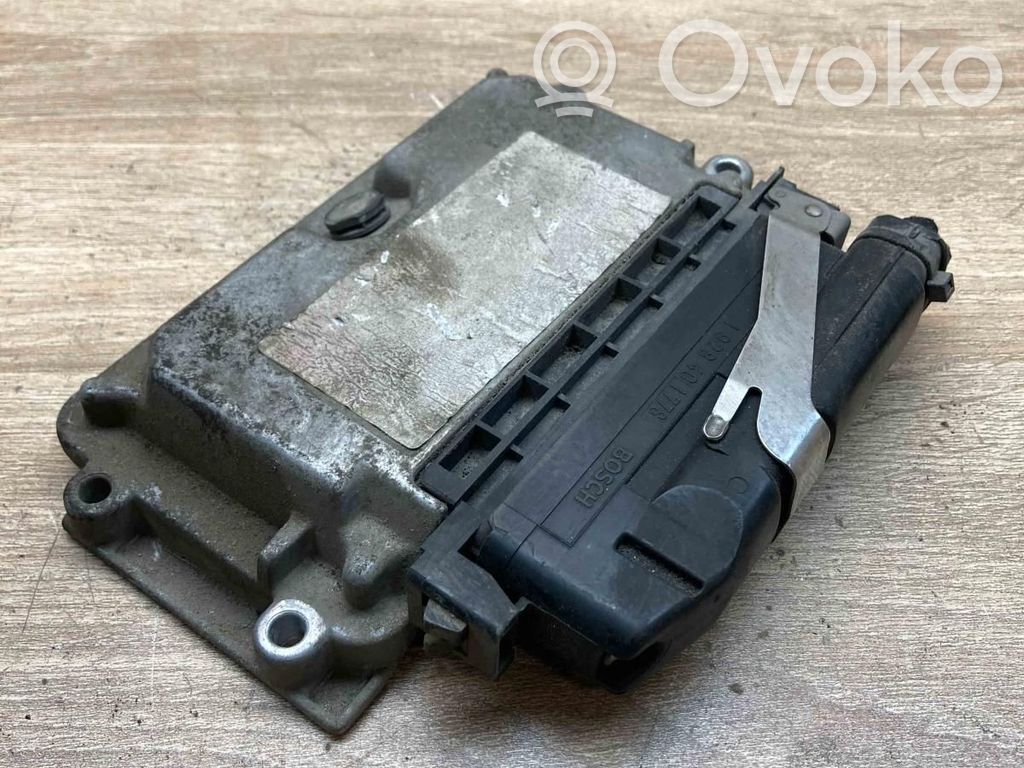 Peugeot 206 Engine control unit/module ECU 
