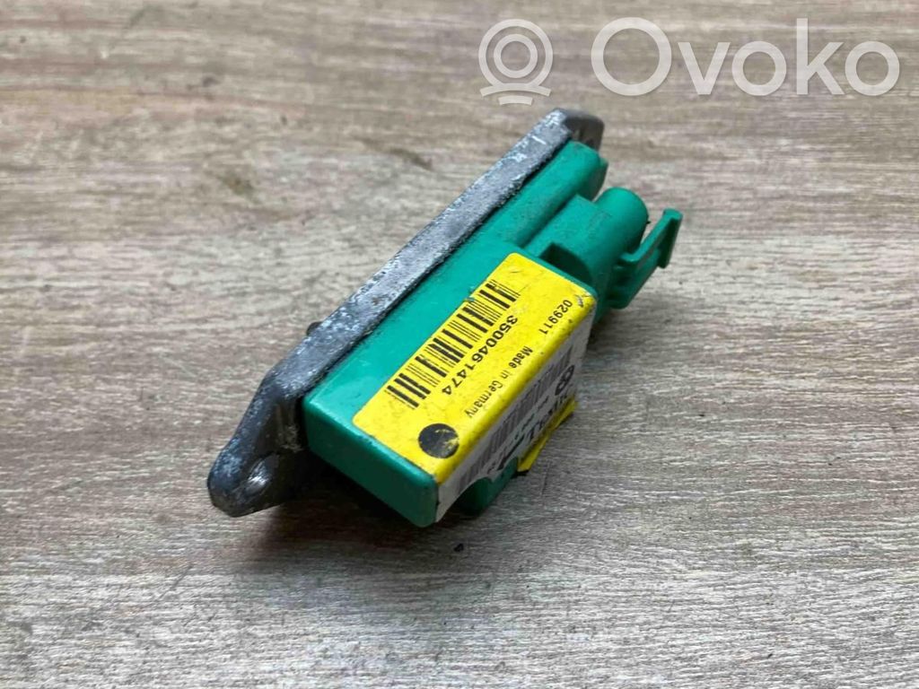 BMW 5 E39 Airbag deployment crash/impact sensor 