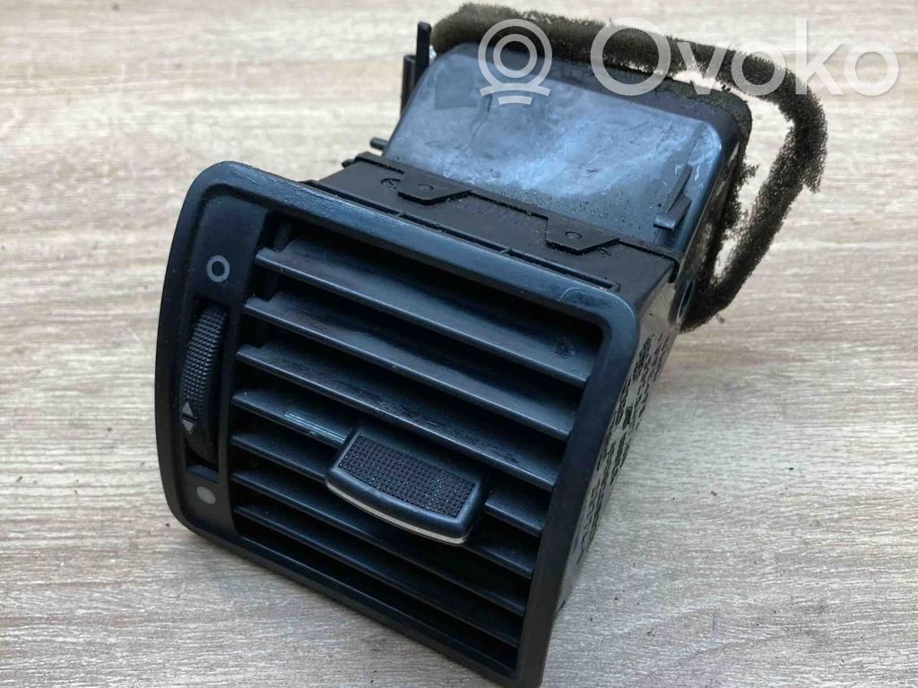 Audi A8 S8 D2 4D Copertura griglia di ventilazione laterale cruscotto 