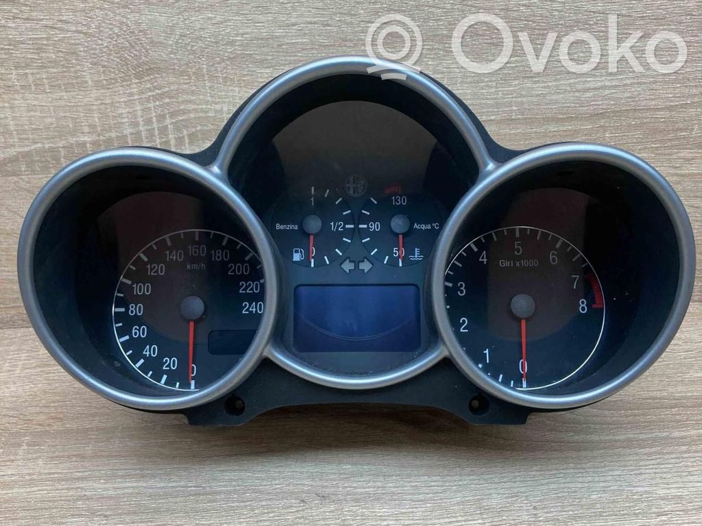 Alfa Romeo 147 Speedometer (instrument cluster) 