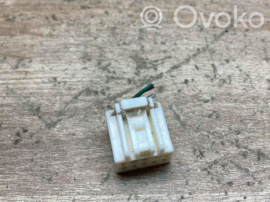 Plug wire   11537