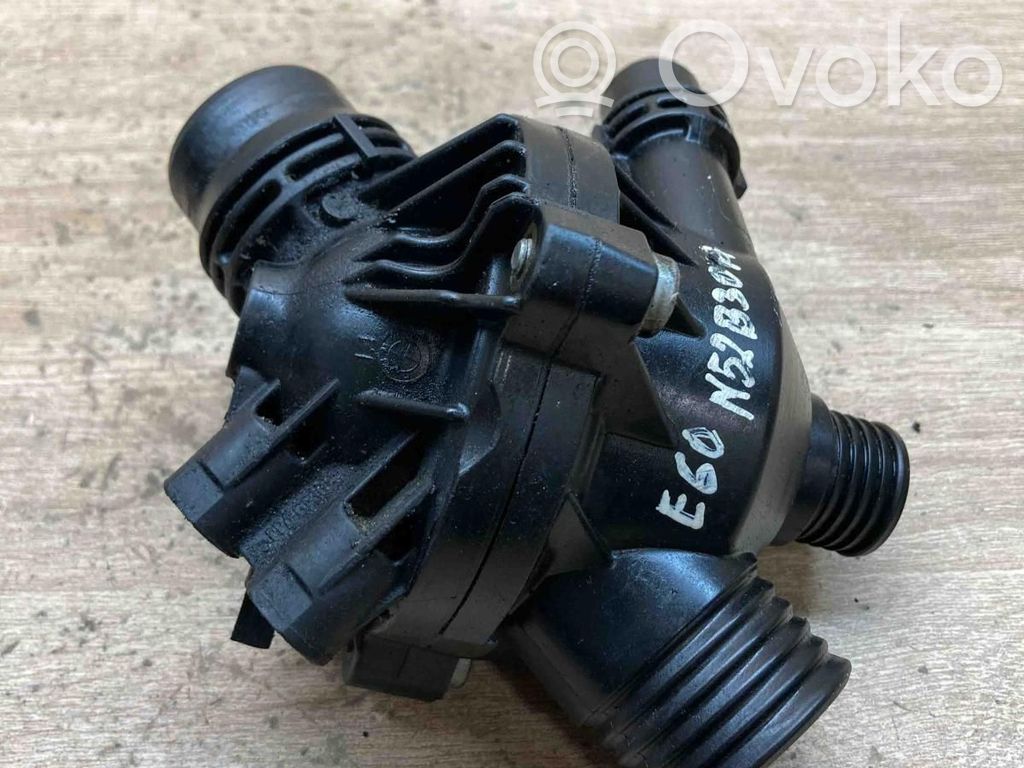 BMW 5 E60 E61 Termostato/alloggiamento del termostato 