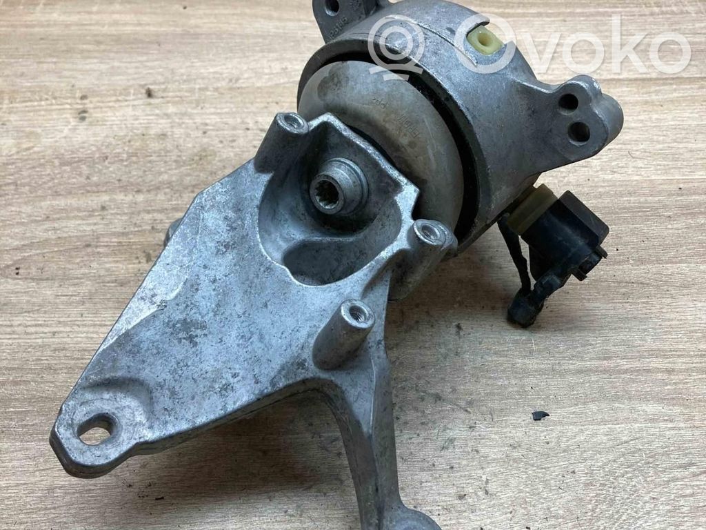 Audi A8 S8 D4 4H Suport cutie viteze 
