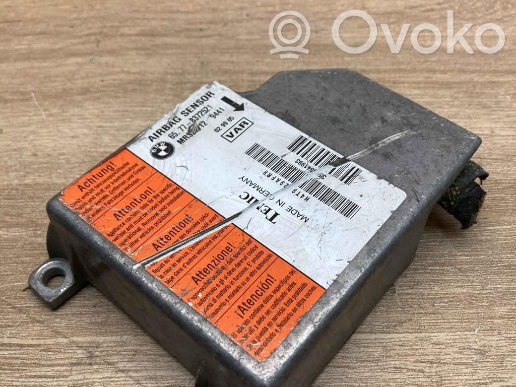 BMW 5 E39 Oro pagalvių valdymo blokas 