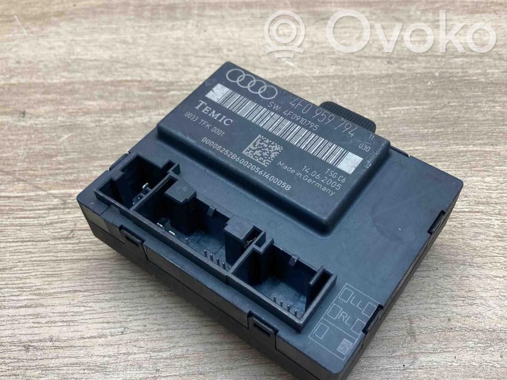 Unidad de control/módulo de la puerta   4F0959794,4F0910795