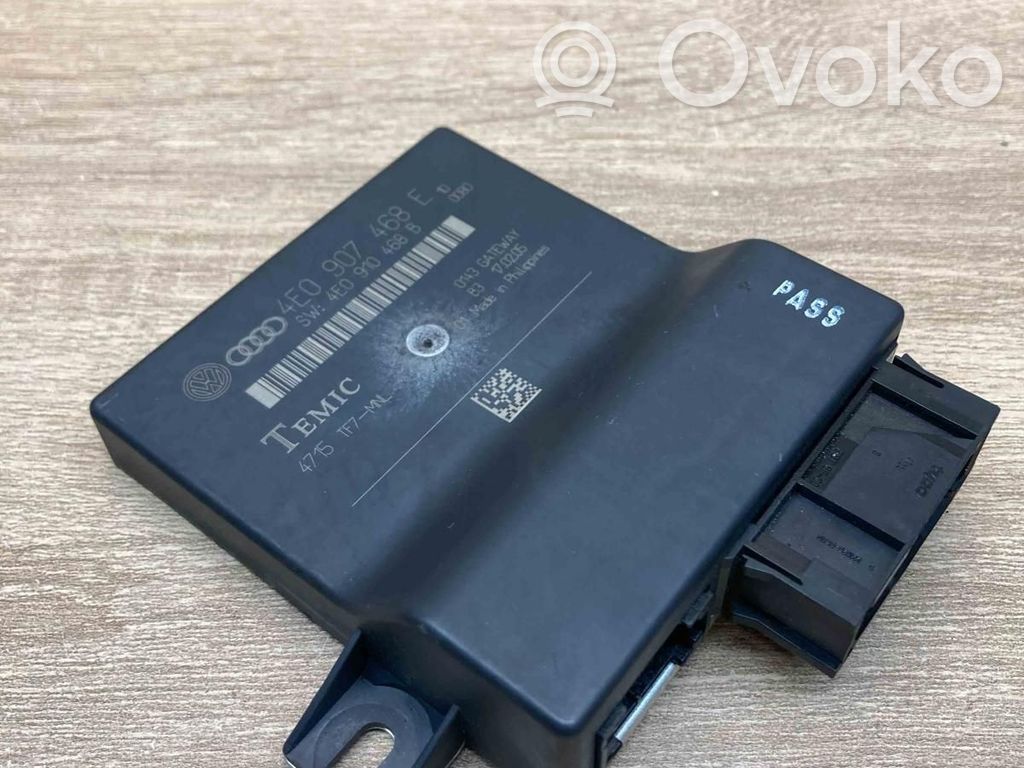 Väylän ohjainlaite   4E0907468E,4E0910468B