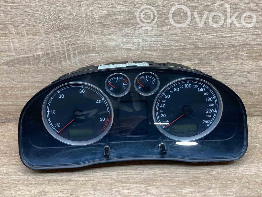 Volkswagen PASSAT B5 Vitezometru (grup de instrumente) 