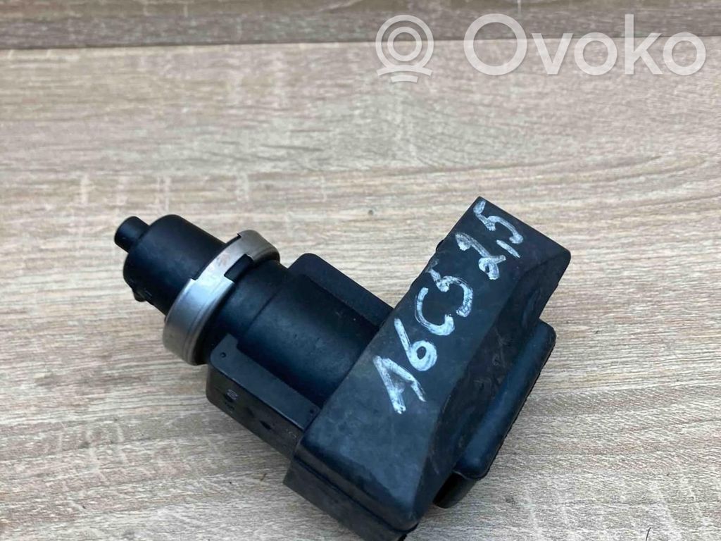 Audi A6 S6 C5 4B Elettrovalvola turbo 