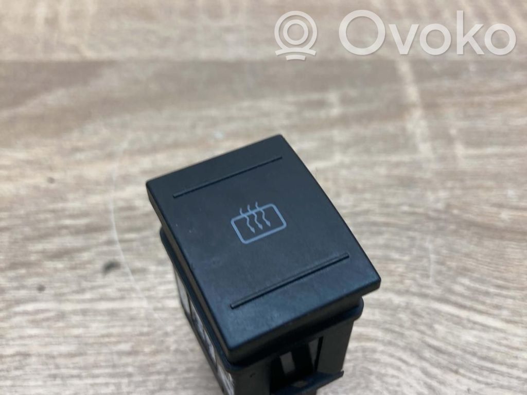 Volkswagen Polo IV 9N3 Tuulilasinlämmittimen kytkin 