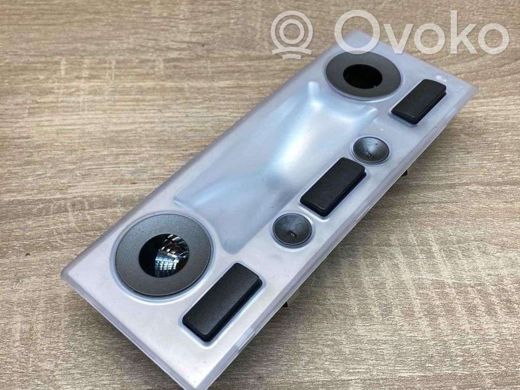BMW 7 E65 E66 Illuminazione sedili anteriori 