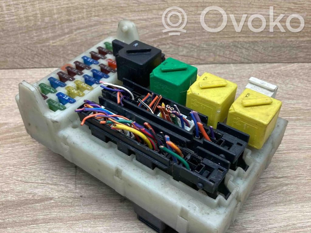 Sulakemoduuli   93BG14A073EF,93BG14K150AD