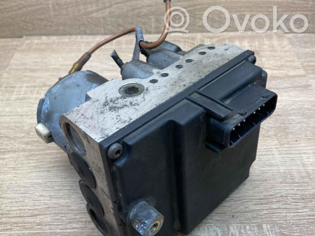 BMW 5 E39 ABS Pump 