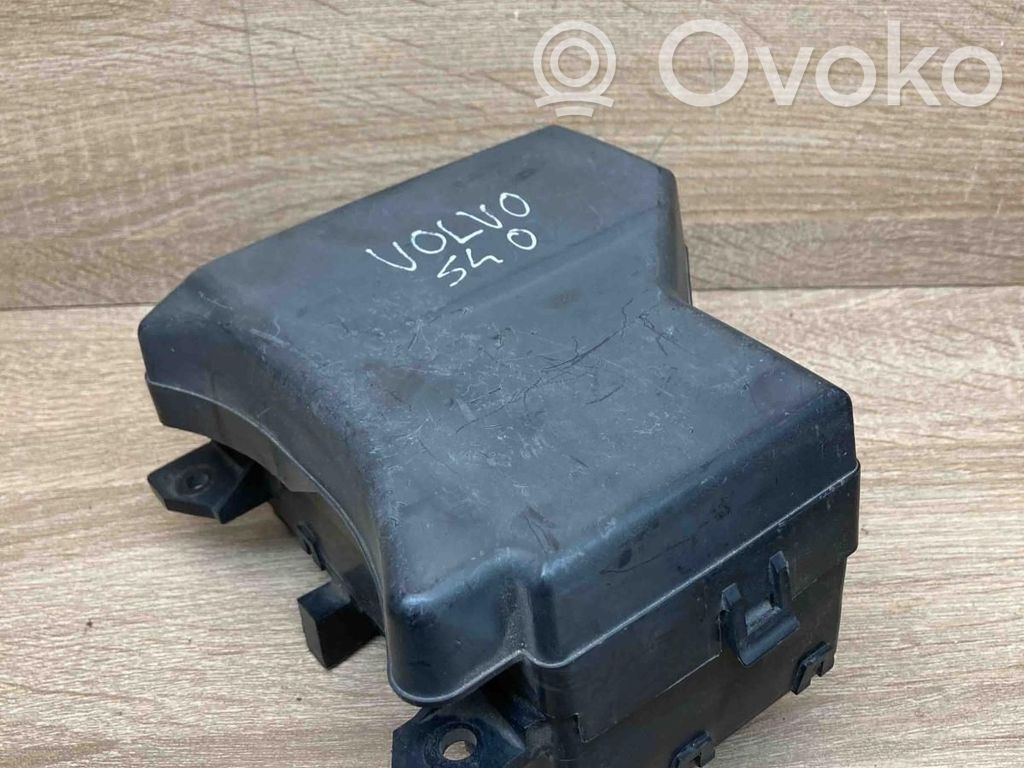 Volvo S40, V40 Sulakemoduuli 
