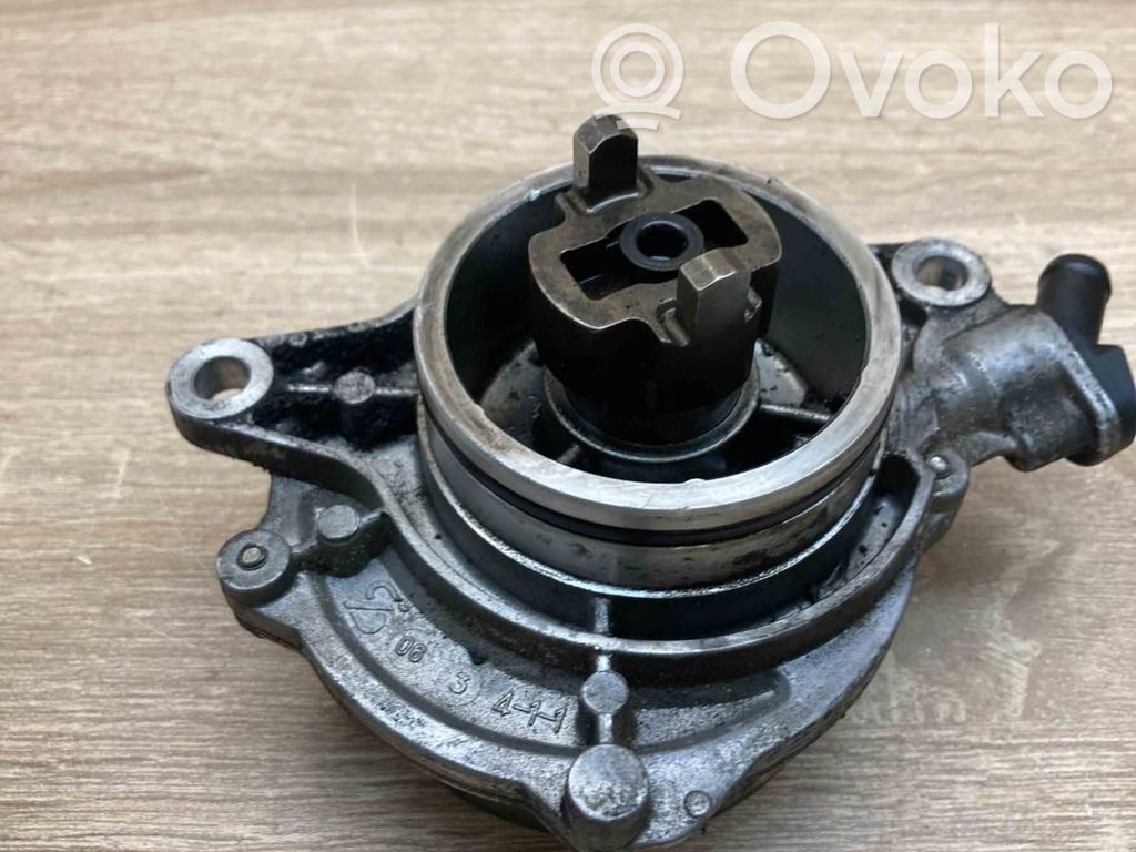 BMW 1 E81 E87 Pompă vacuum 