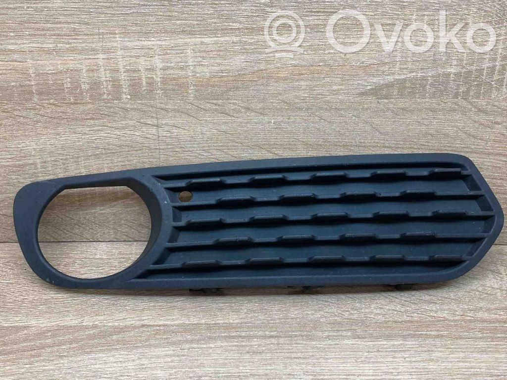 BMW 1 F20 F21 Grilă/ornament proiector ceață față