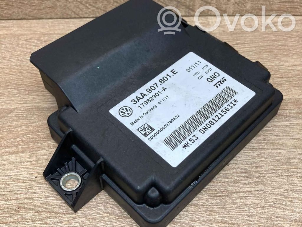 Volkswagen PASSAT B7 Modul de control frână de mână 