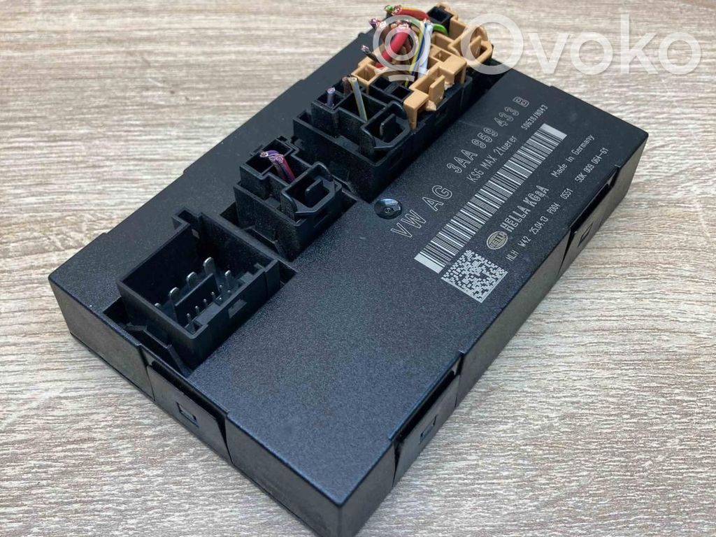 Volkswagen PASSAT B7 Modulo comfort/convenienza 
