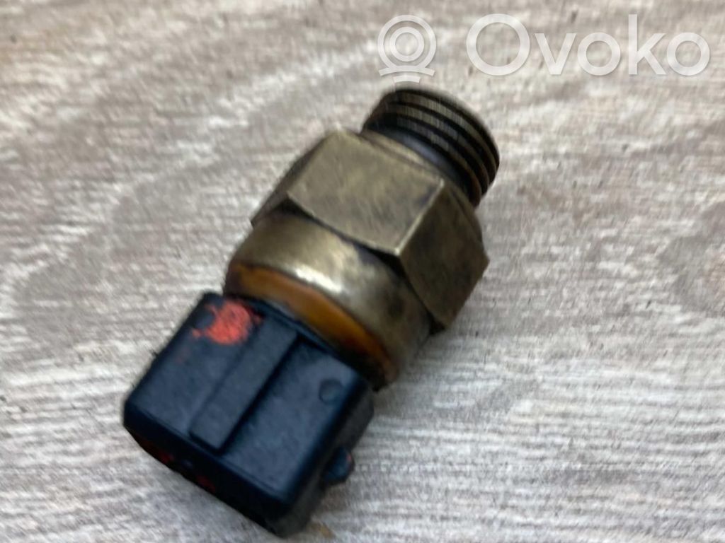 BMW 3 E36 Coolant temperature sensor 