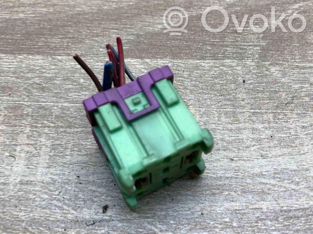 Volkswagen PASSAT B5.5 Plug wire 