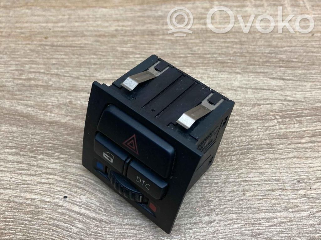 Hazard light switch   6945652,549549500