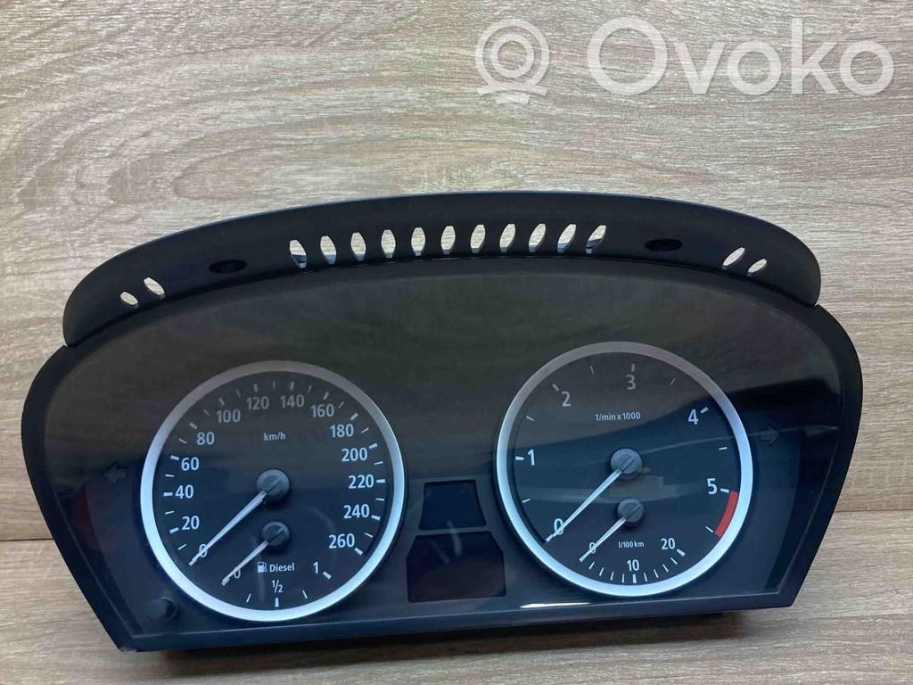 Speedometer (instrument cluster)   6937618,110080213